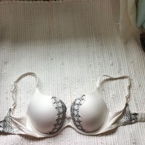 Body by Victoria Perfect Shape Bra